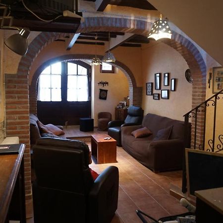 Casa Rural Cal Parines Vilabella Экстерьер фото
