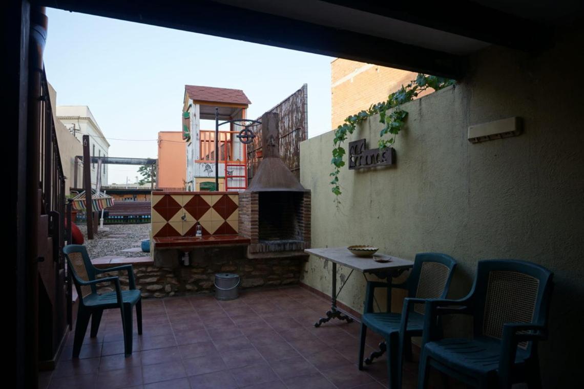 Casa Rural Cal Parines Vilabella Экстерьер фото