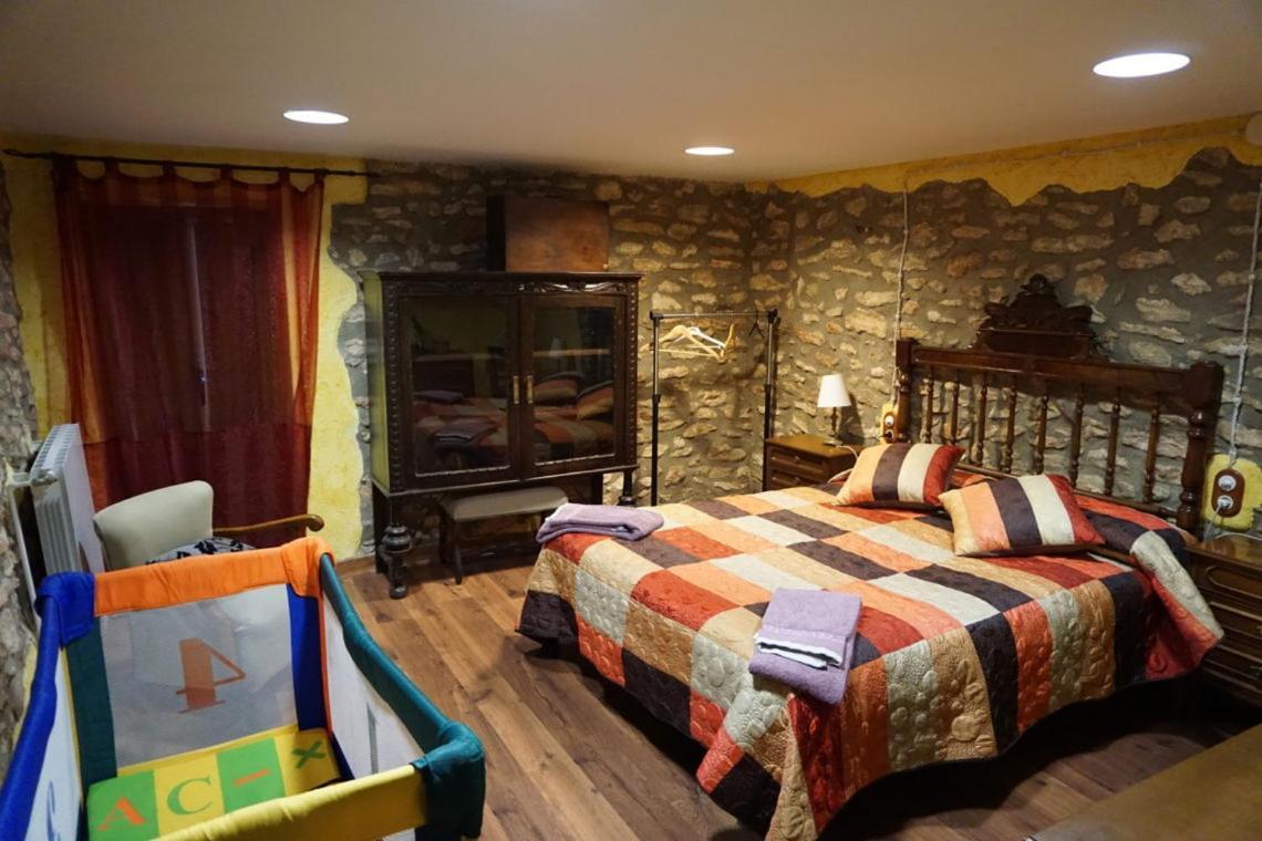 Casa Rural Cal Parines Vilabella Экстерьер фото