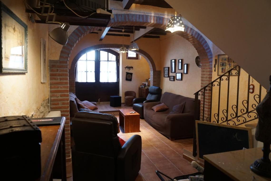 Casa Rural Cal Parines Vilabella Экстерьер фото